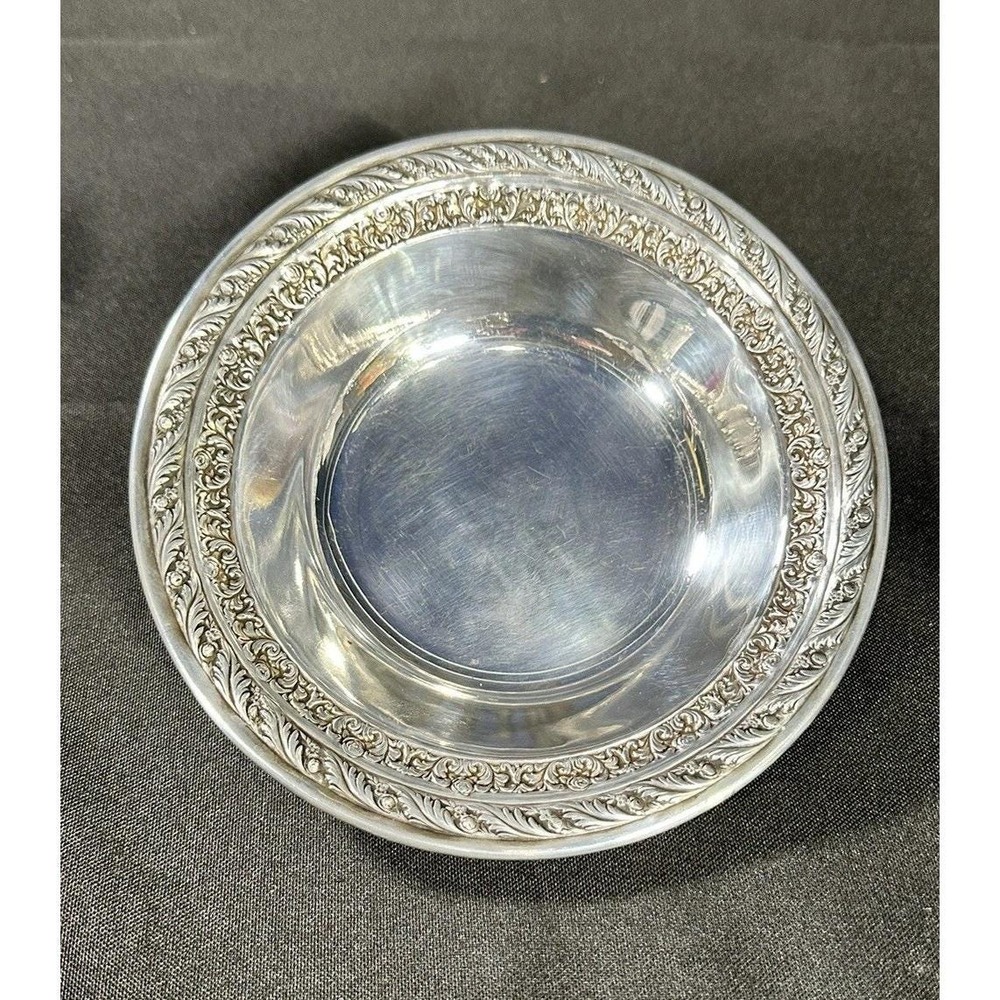 Wallace Silverplate 4231 Bon Bon Bowl Candy Dish Ornate Floral Rim 6.25"